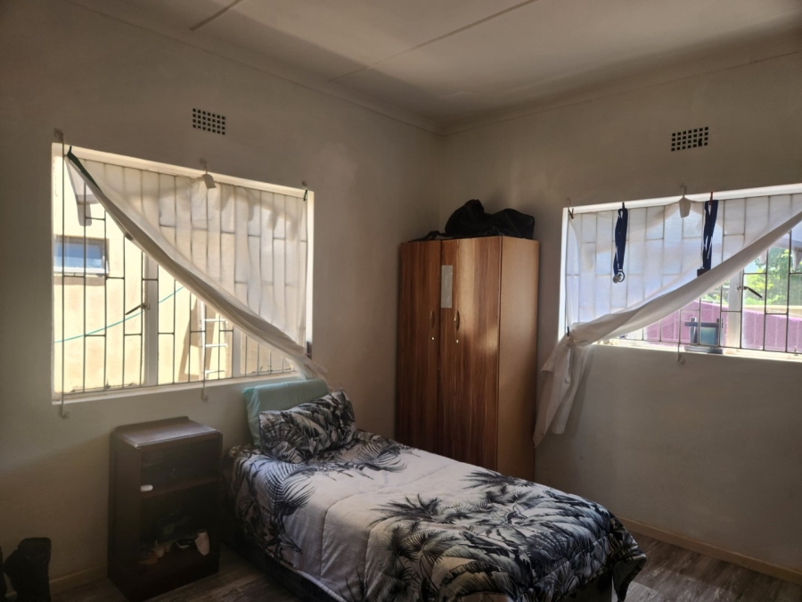 3 Bedroom Property for Sale in Pacaltsdorp Western Cape